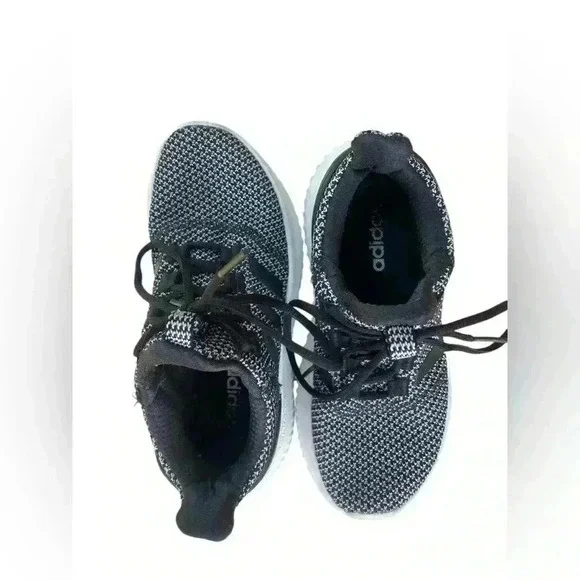 Adidas kids Cloudfoam Pure Running Sneakers Black White AQ1689 Kids Sz 1.5 used - Picture 5 of 9